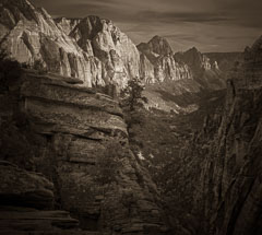 Zion Canyon, View from Angels Landing Trail